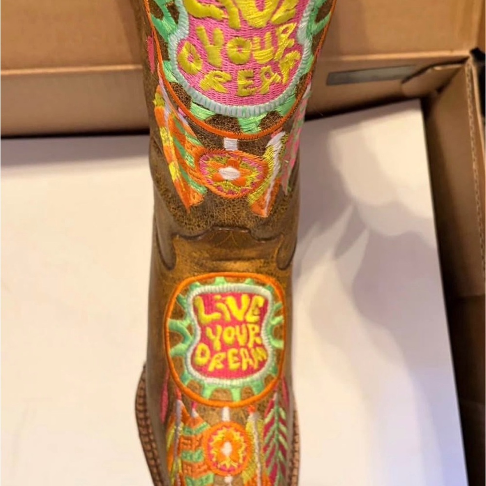 Brown Embroidered 'Live Your Dream' Western Boot